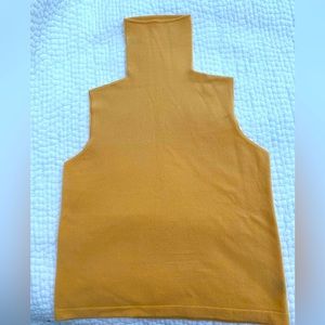 Cashmere XL sleeveless turtleneck.  Ellen Tracy- never worn.